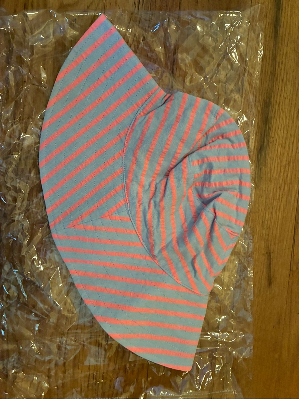 Draper James Pink and gray Striped Wide Brim Sun Hat bucket hat nwot